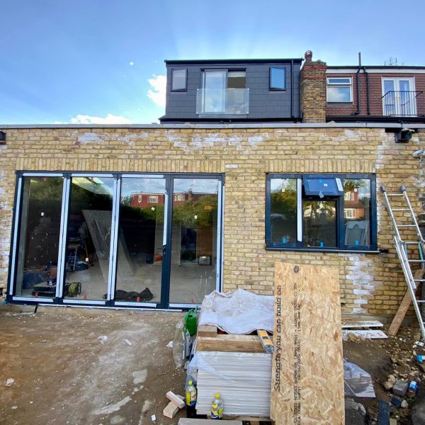 469879831_562556496604219_809917329249683459_n